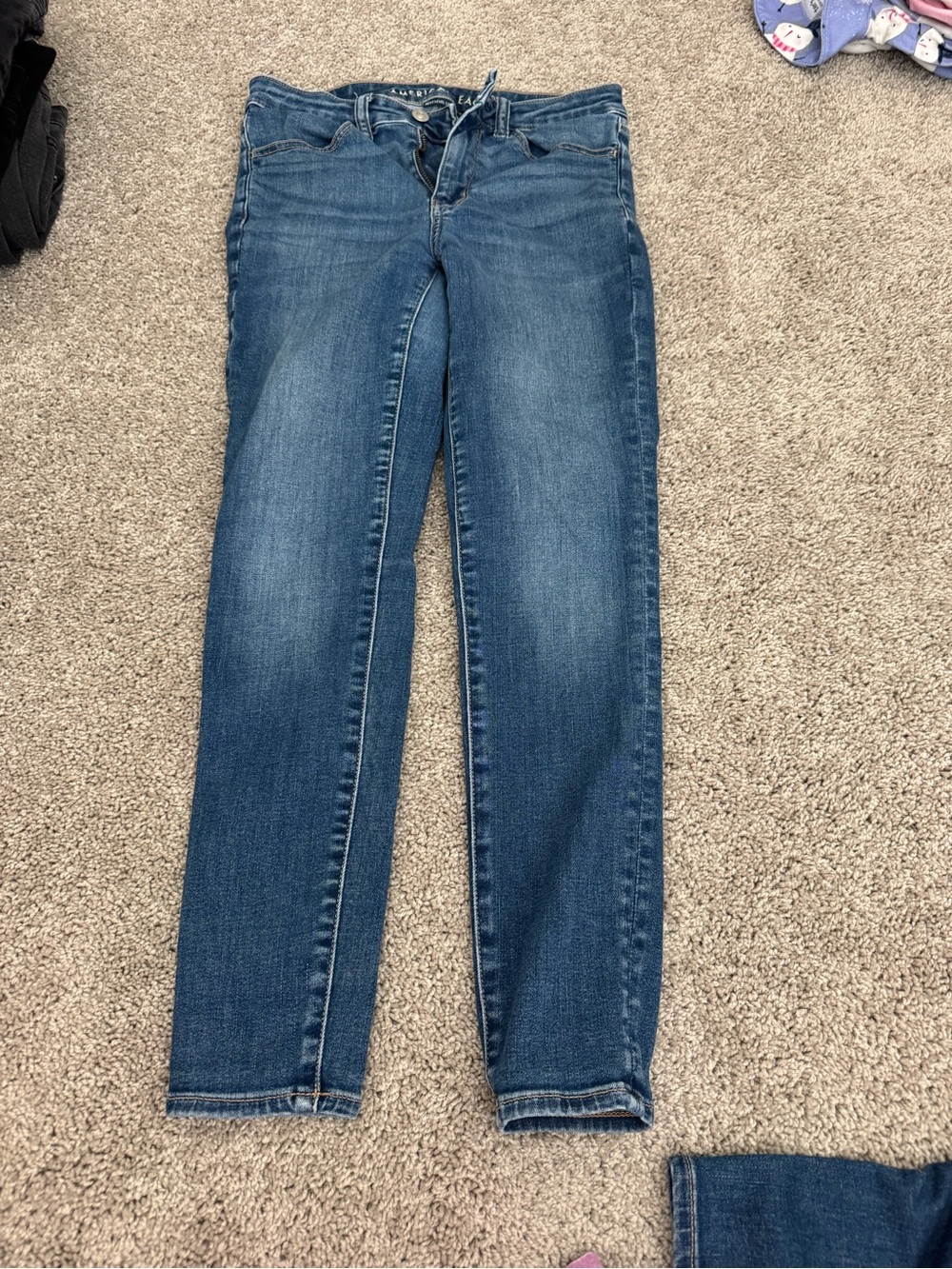 American Eagle Outfitters Skinny Jeans in Classic Blue Wash